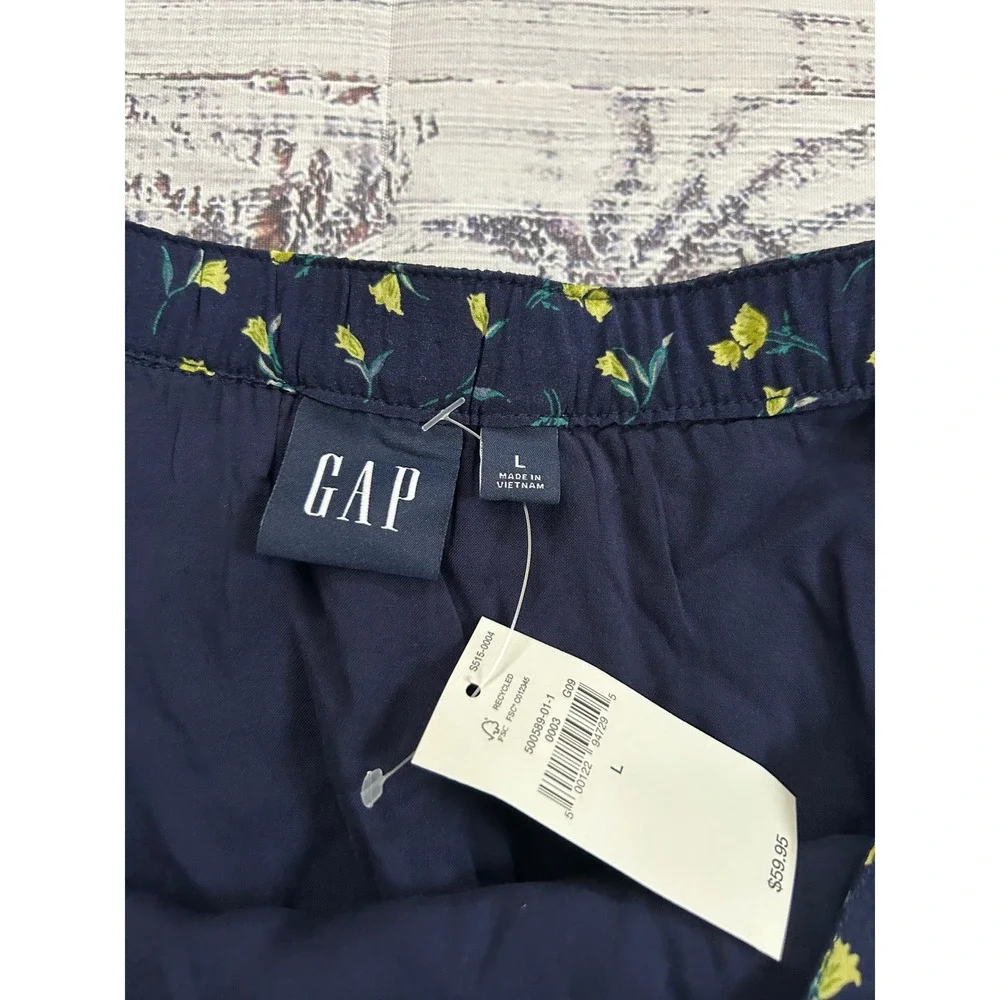 GAP Navy Blue Floral Print Mini Skirt Women's‎ Size L Cute Trendy